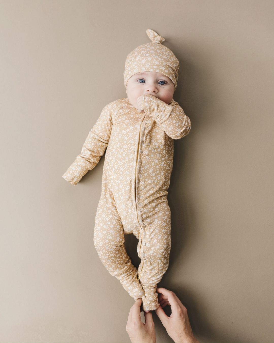 Bamboo Knot Hat | Neutral Garden - LUCKY PANDA KIDS