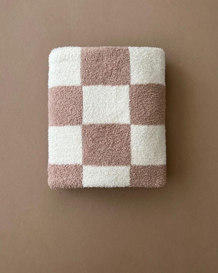 Checkered Plush Blanket | Latte - Plush Blanket - LUCKY PANDA KIDS
