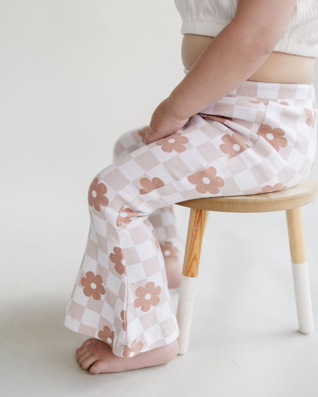 Flare Set | Latte Daisy - LUCKY PANDA KIDS