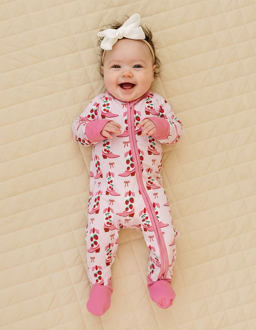 First Birthday Outfit Ideas: Dressing Your Baby for the Big Day