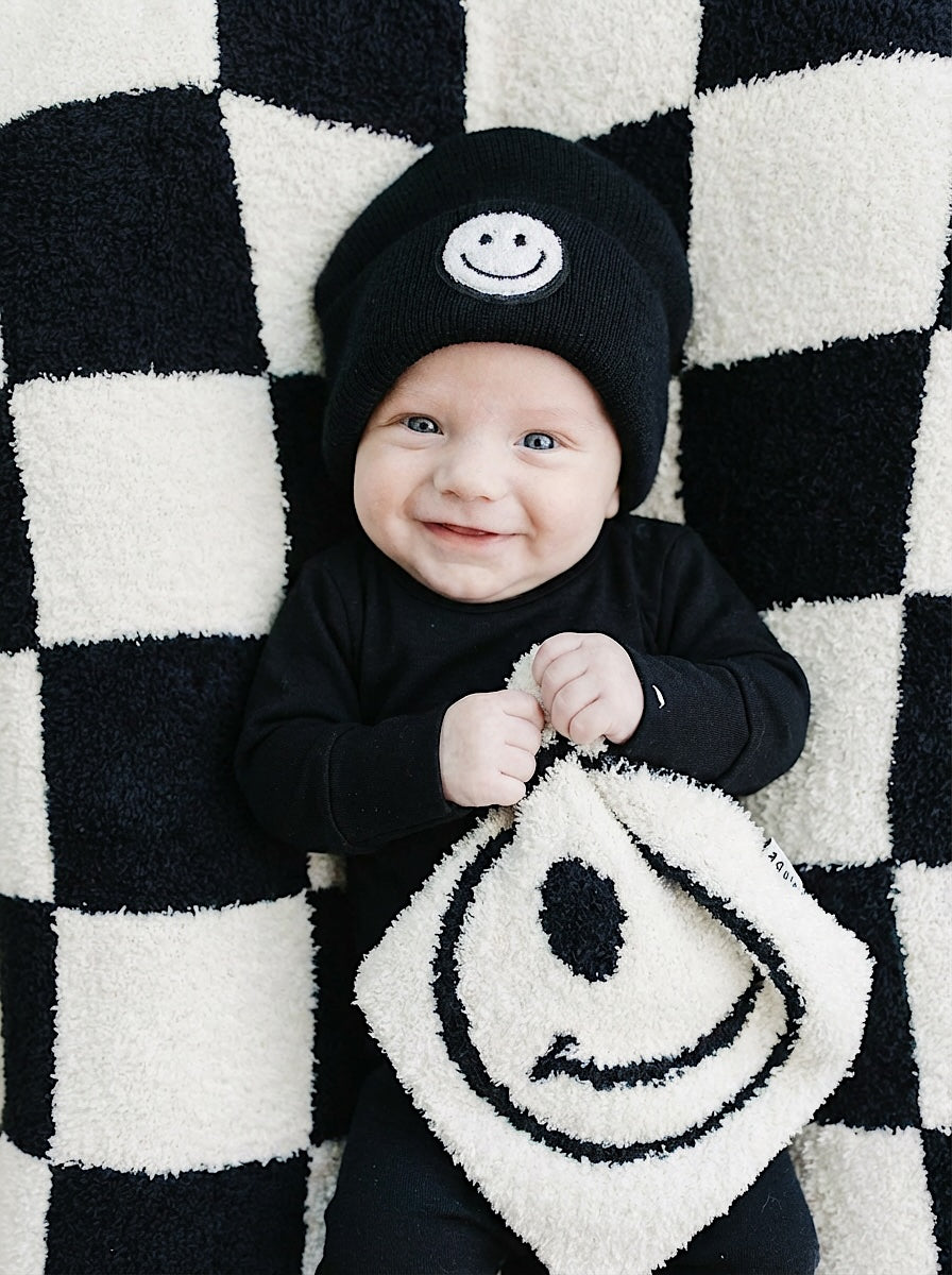 Accessorizing Your Baby: A Guide to Hats, Bows, and More for Style &amp; Function