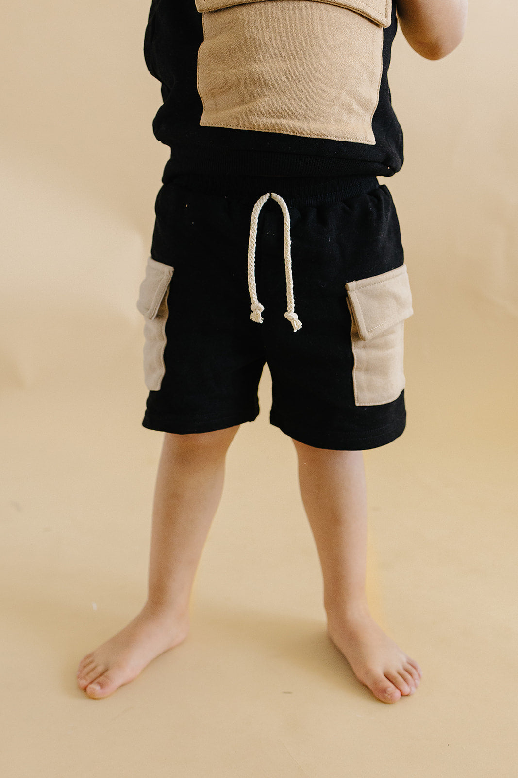 Terry Cargo Shorts Set | Black & Tan