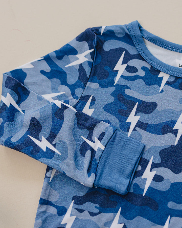 Bamboo Two Piece Set | Blue Camo Bolts