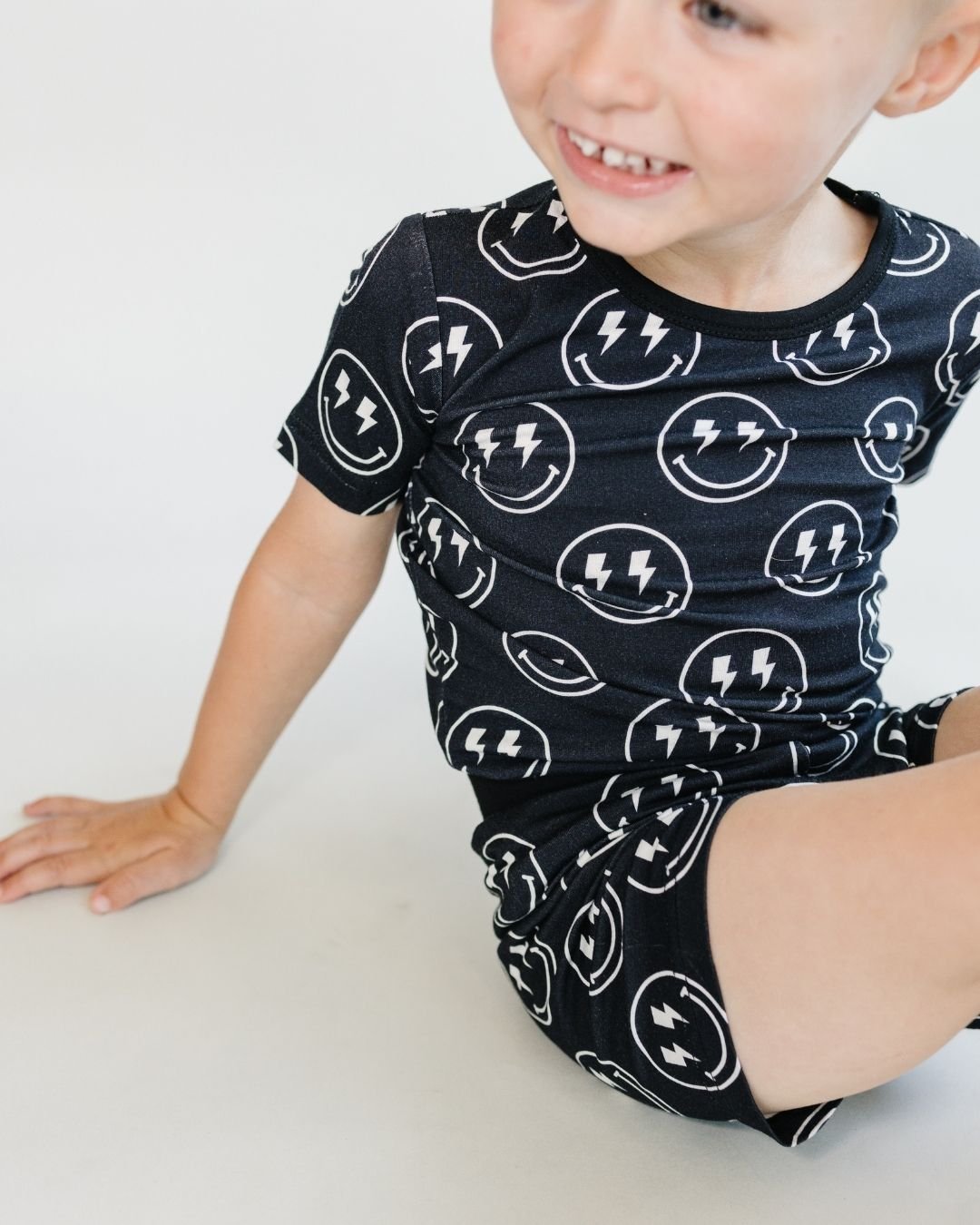 Bamboo Two Piece Shorts Set | Electric Smiley - Two - piece set - LUCKY PANDA KIDS