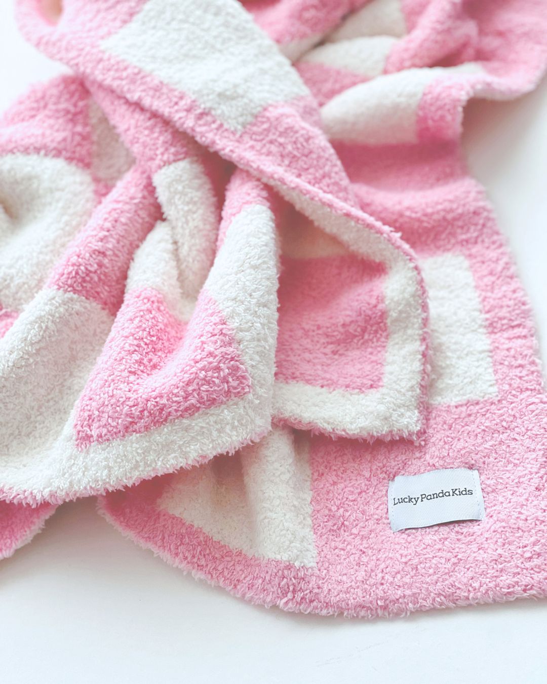 Checkered Plush Blanket | Pink - Plush Blanket - LUCKY PANDA KIDS