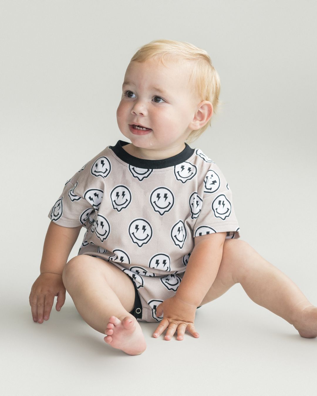 Short Sleeve Bubble Romper | Electric Drippy - LUCKY PANDA KIDS