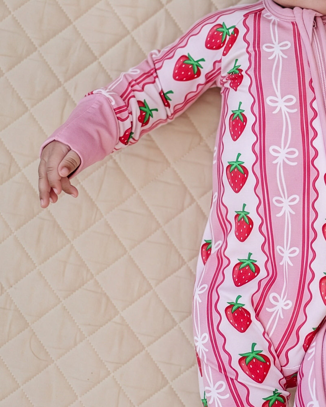 Bamboo Zip Romper | Strawberry