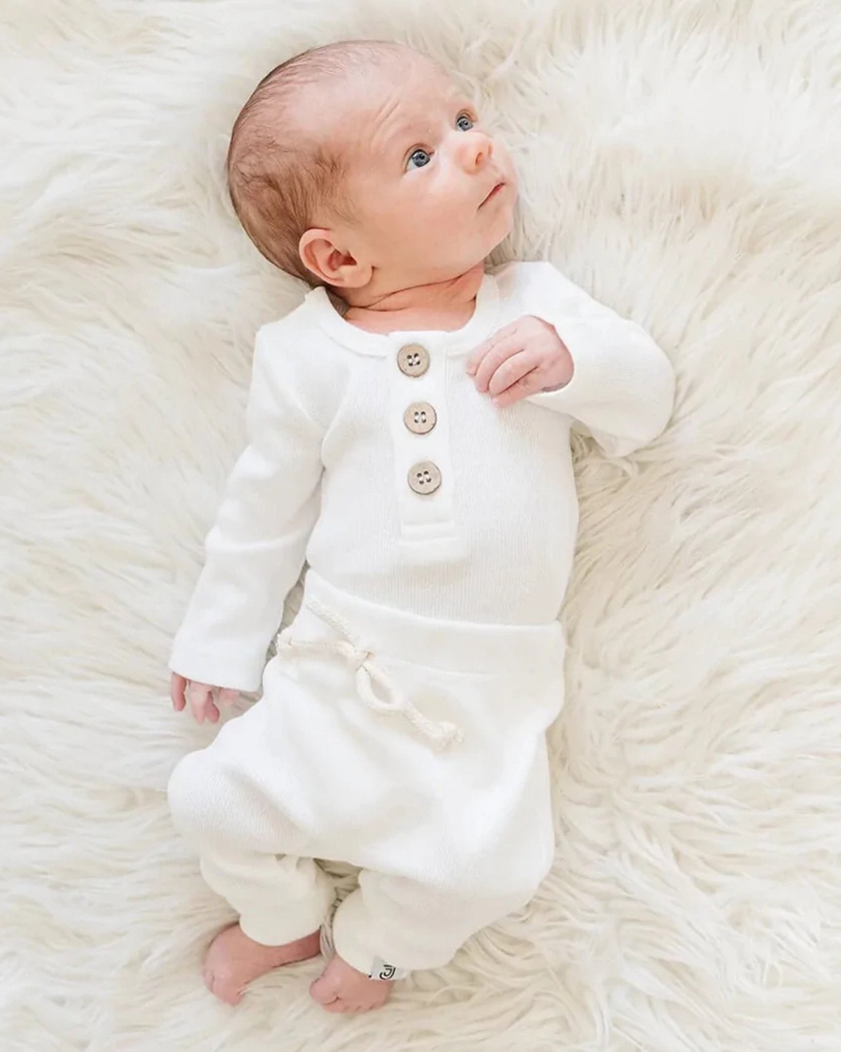 Milk clearance baby clothing